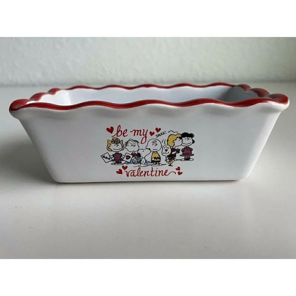Peanuts Snoopy & Friends Valentine’s Mini Loaf Bread Baking Pan Dish Canister